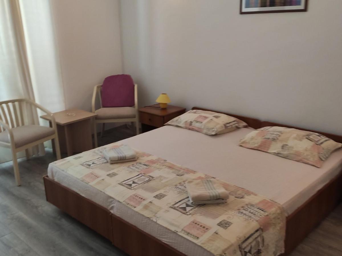 Apartments Ivo Makarska Eksteriør bilde